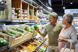 Healthy Eating Made Easy- What Every Senior Should Keep in Their Kitchen